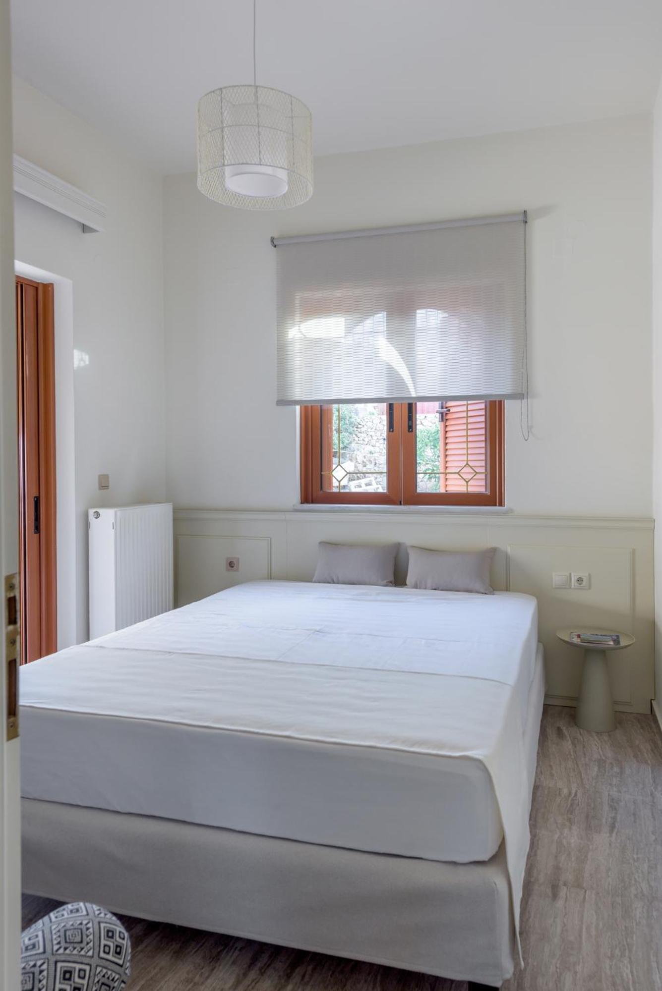 Araucaria - Private Pool, Jacuzzi, Sea View Villa