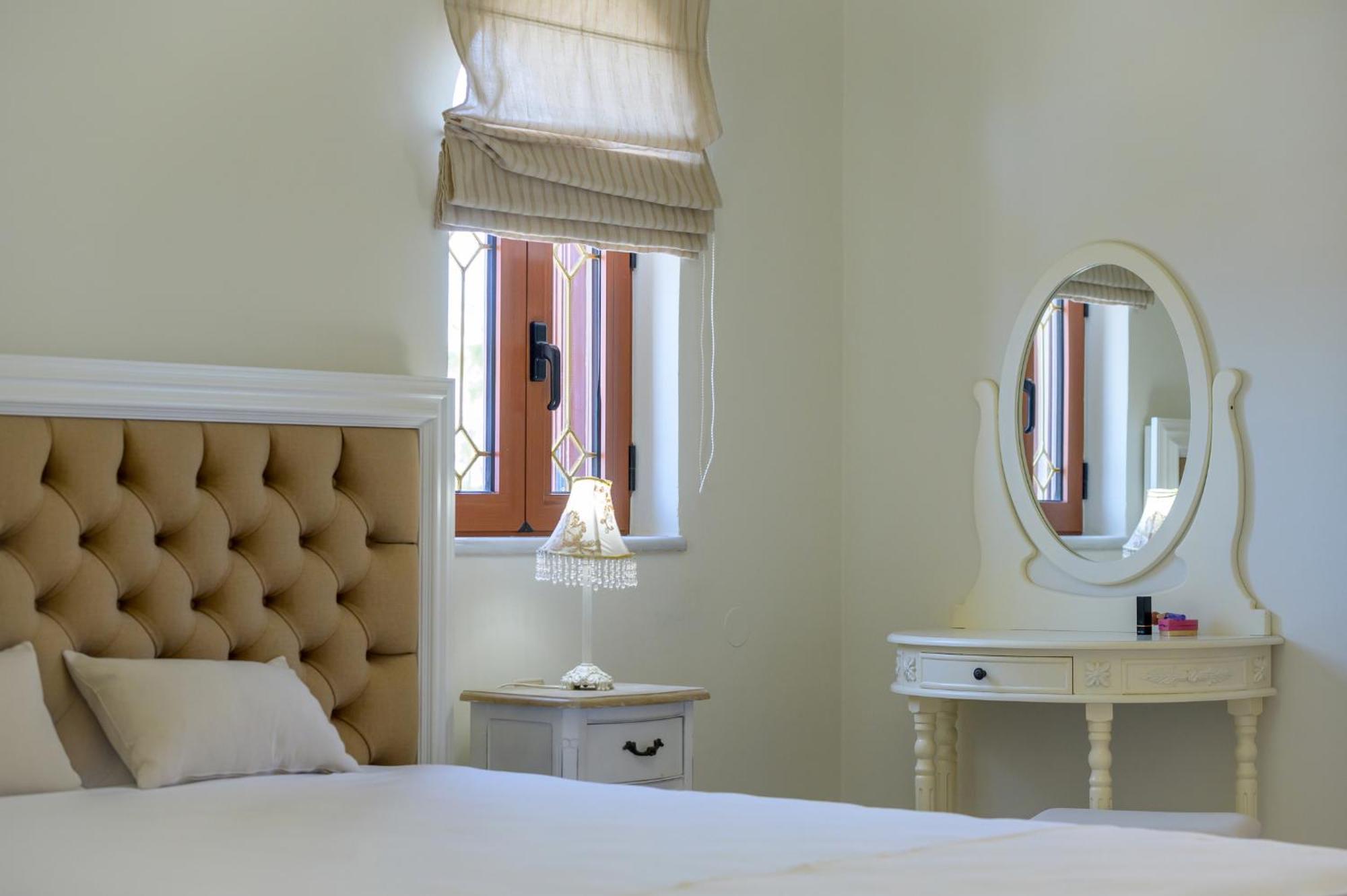 Araucaria - Private Pool, Jacuzzi, Sea View Villa Rethymno
